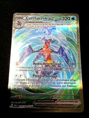 Carte pokemon de Carchacrok EX alt en excellent état sortit de booster