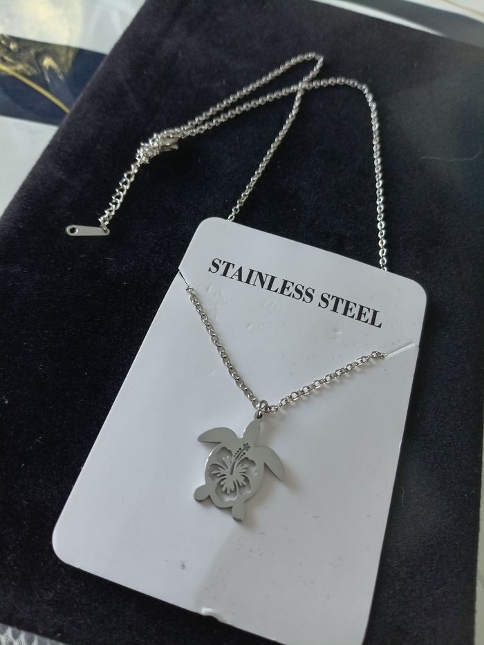 Collier tortue argenté - photo numéro 2