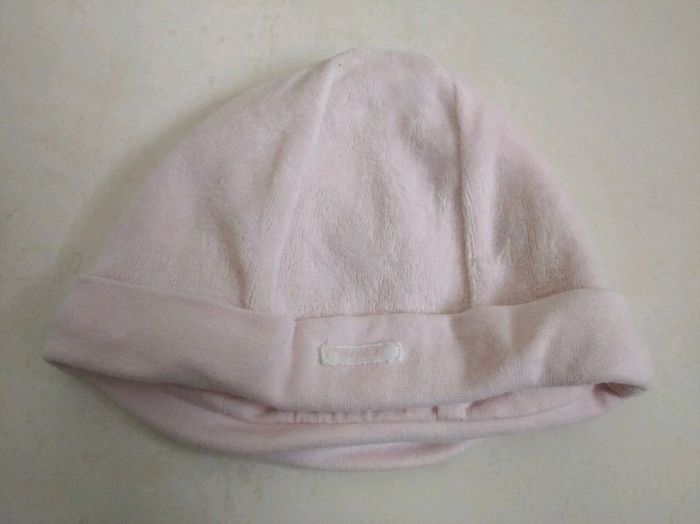 Lot de 2 bonnets rose et blanc bébé fille Taille 3 / 6mois Disney et TEX - photo numéro 3