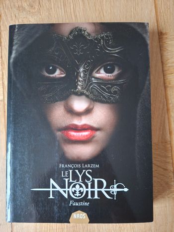 Le Lys Noir