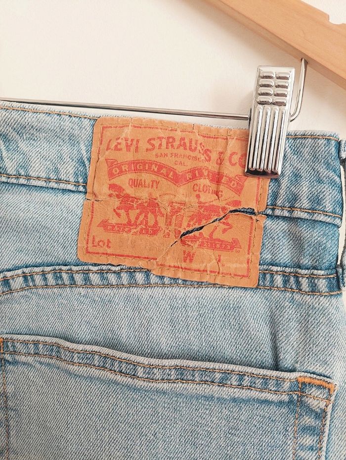 Jean Levi's 519 - photo numéro 5