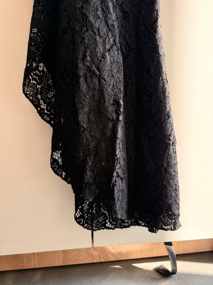 Robe en dentelle - photo numéro 6