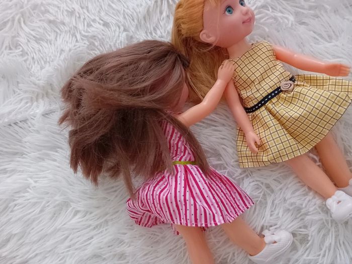 Lot 2 poupée - photo numéro 3