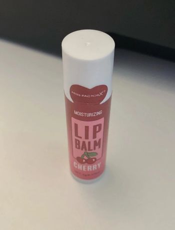 Baume à lèvres hydratant parfum cerise