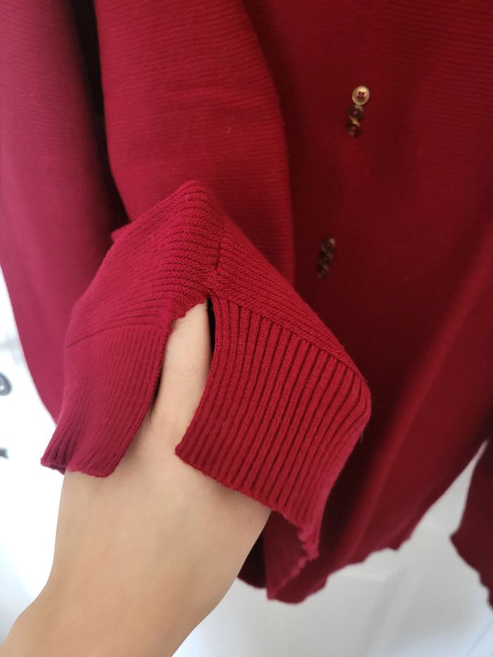 Pull bordeaux avec faux boutons Plus - photo numéro 3