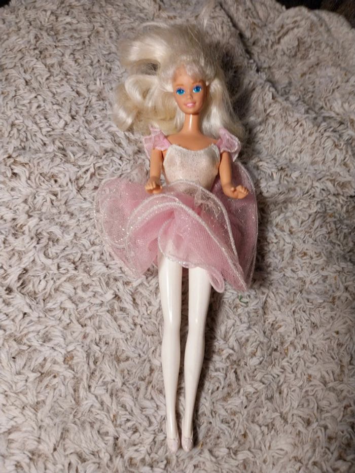 Barbie vintage danseuse tutu rose