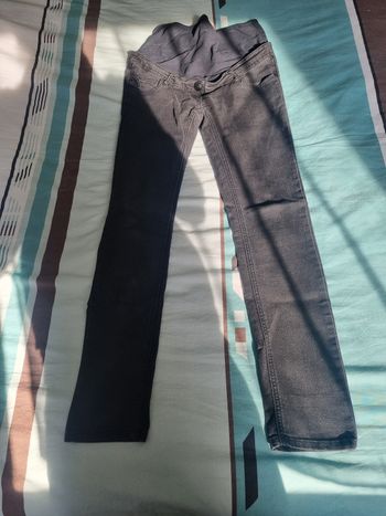Pantalon jean de grossesse