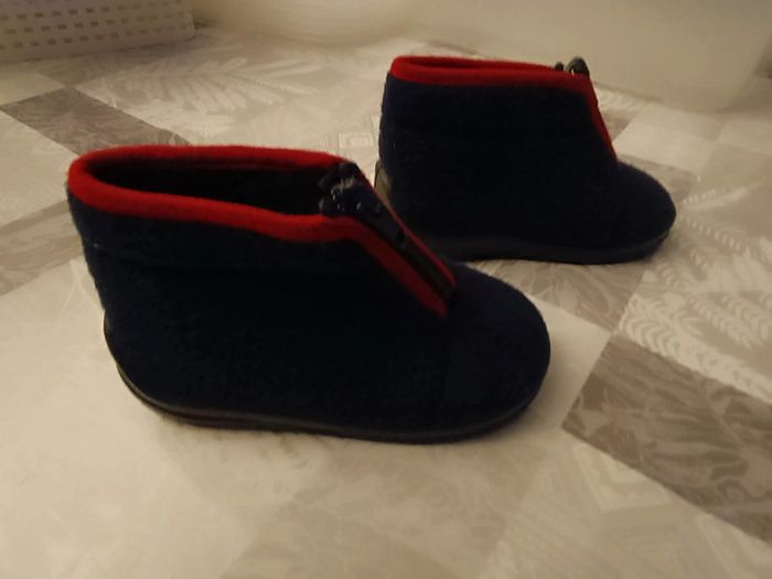 Chausson bleu marine P23 - photo numéro 2