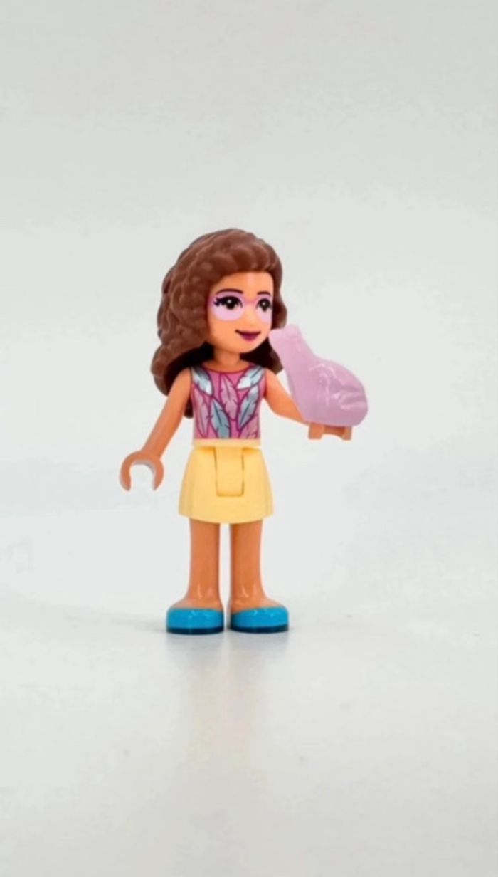 Lego Figurines Friends : Olivia et sa grenouille rose - photo numéro 1