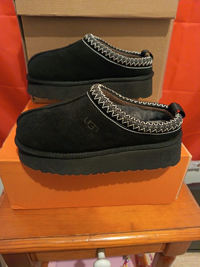 Chaussures neuf - photo numéro 4