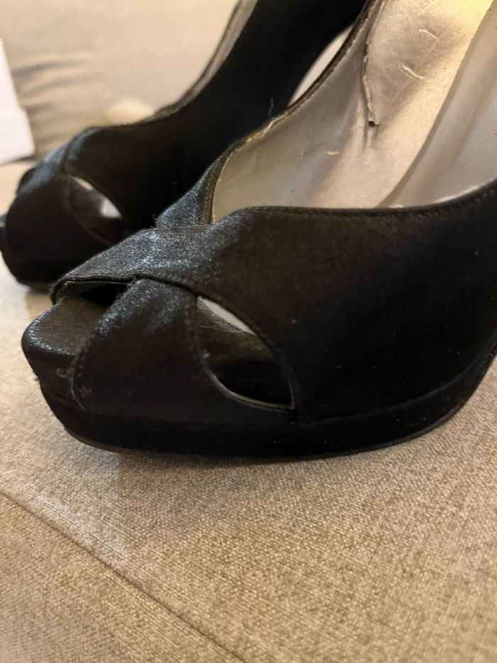 Lots de chaussures - photo numéro 4