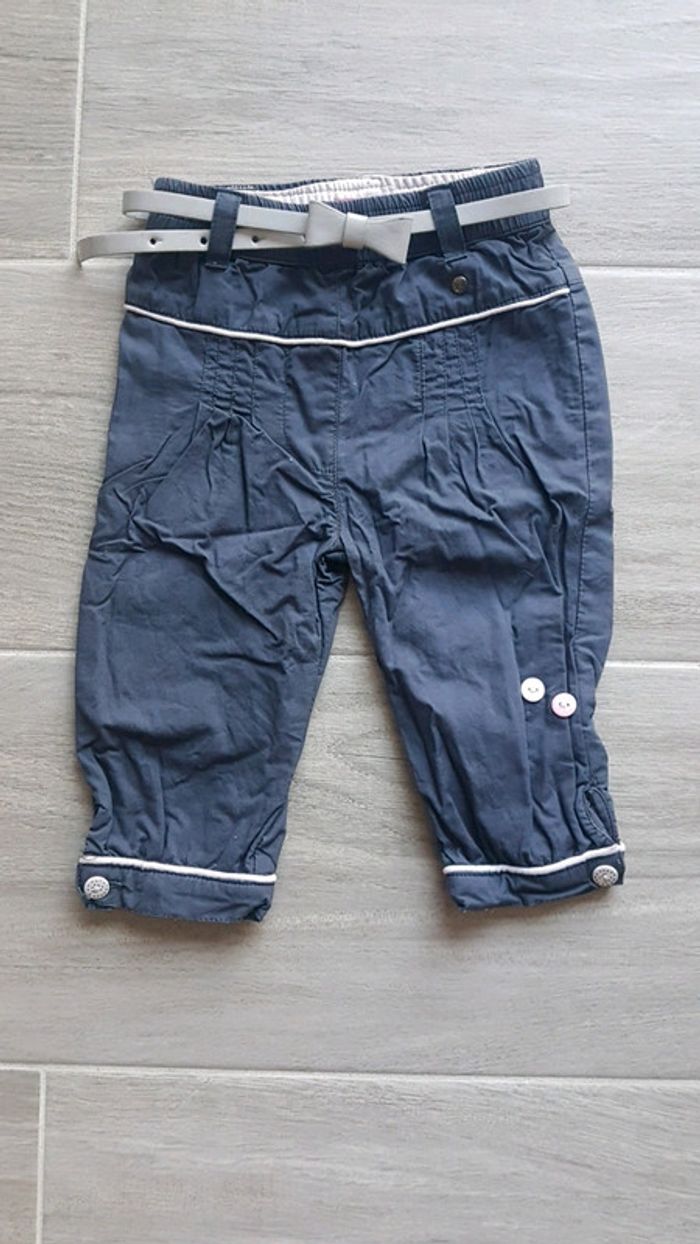 Pantalon marine + ceinture noeud 9 mois