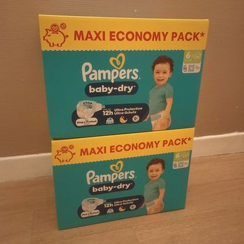 Lot Pampers baby dry taille 6 (172 couches)