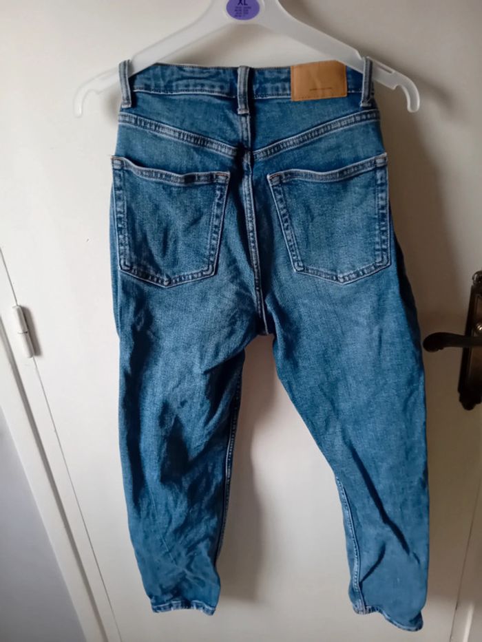 Jean mom slim bershka 36 - photo numéro 5