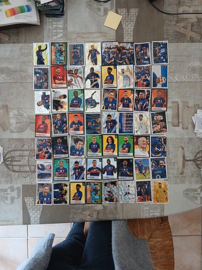 Lot de 56 stickers foot