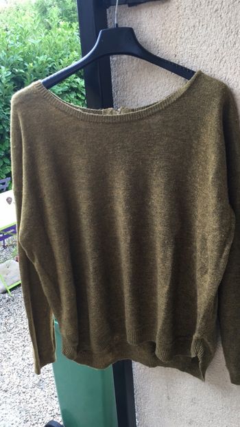 Petit pull en laine