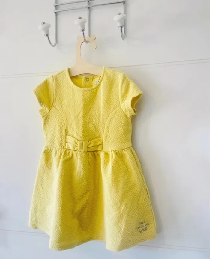Robe Ikks manche courte