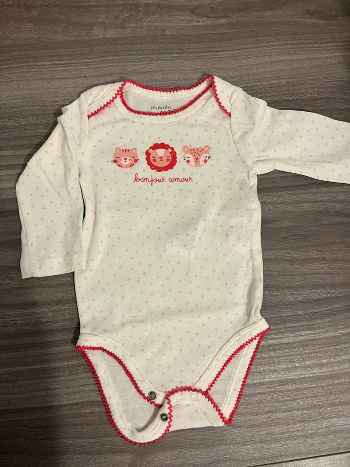 Body du pareil au même