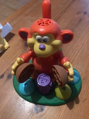 Coco nutty monkey Play doh