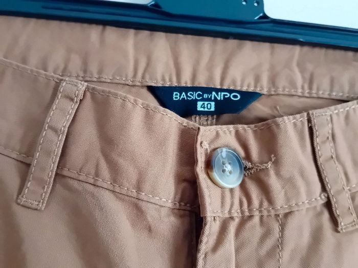 Short marron Taille 40 - photo numéro 3