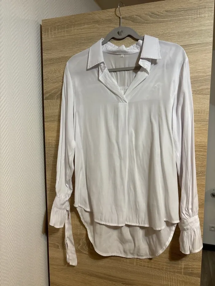 Tee shirt chemise blouse blanche