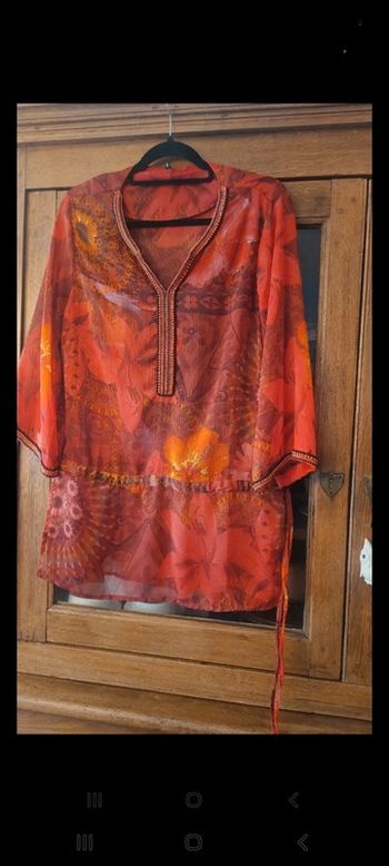 Jolie Tunique Desigual taille eur S