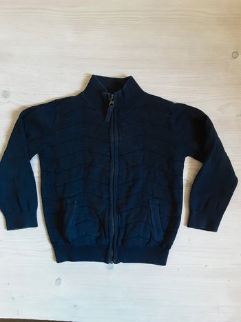 Gilet coton maillé avec zip T. 5 ans