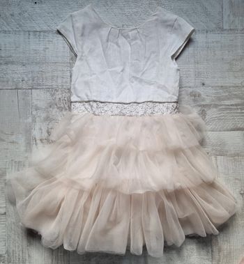 Superbe robe habillé tape à l'œil 6 ans fille