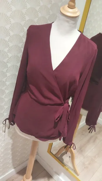 Haut manche longues bordeaux new look