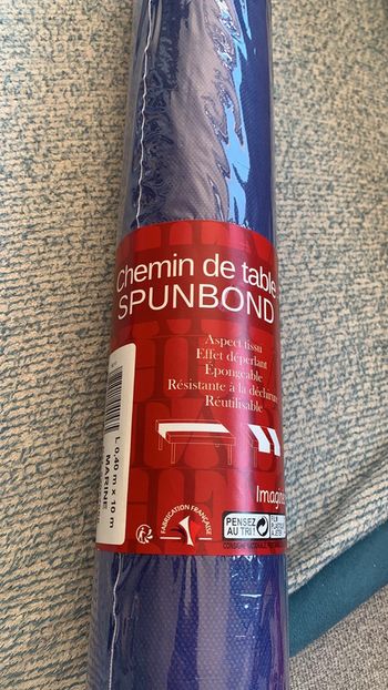 Chemin de table bleu marine 40cm x 10m