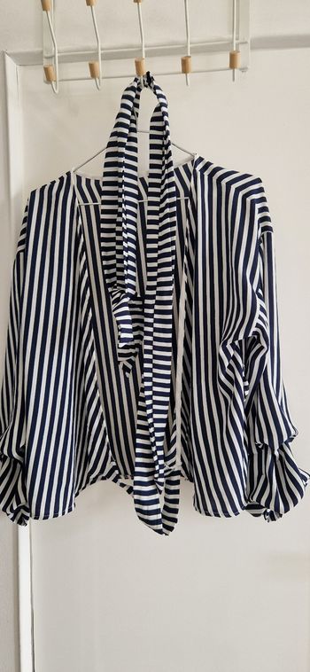 Jolie blouse à rayures