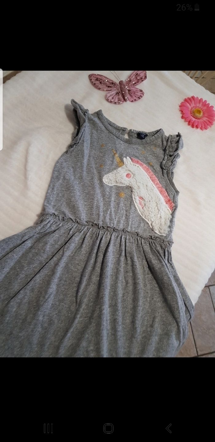 Robe taille 4 ans