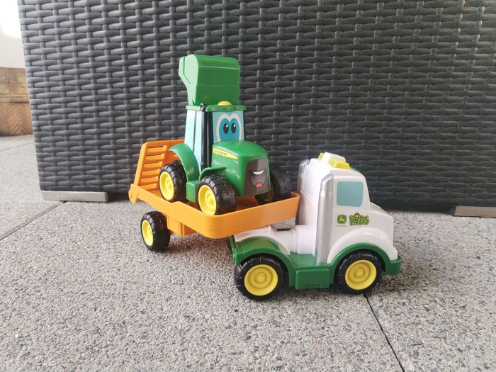 John deere - tracteur Johnny et sa dépanneuse - photo numéro 3