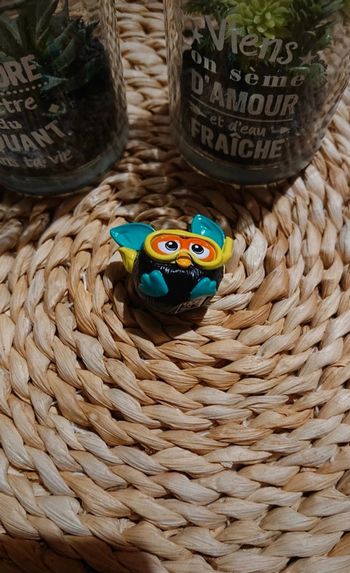 Mini figurine furby