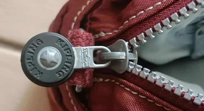 Sac à bandoulière Kipling Bordeaux Multipoches - photo numéro 7