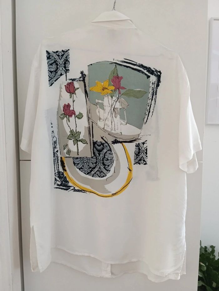 Chemise vintage longue
100 % viscose,
Imprimé style tableau fleuri, - photo numéro 13