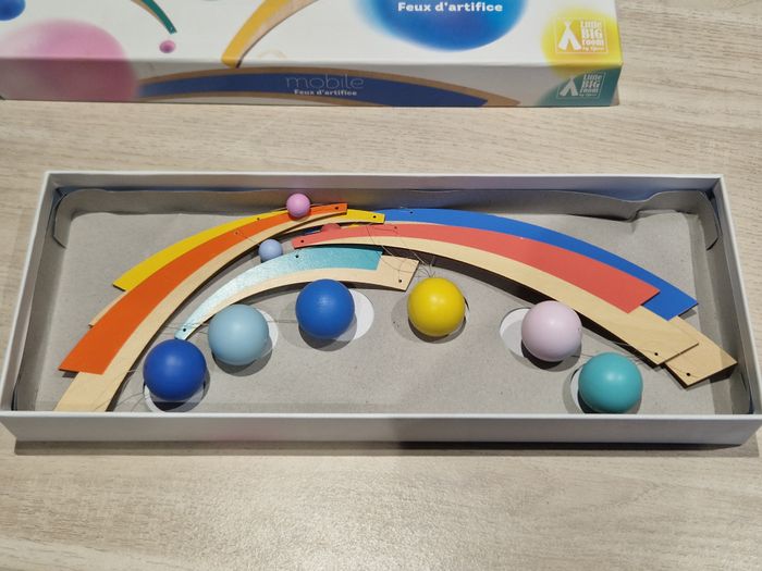 Mobile "Feux d'artifice" - Little Big Room Djeco - photo numéro 2