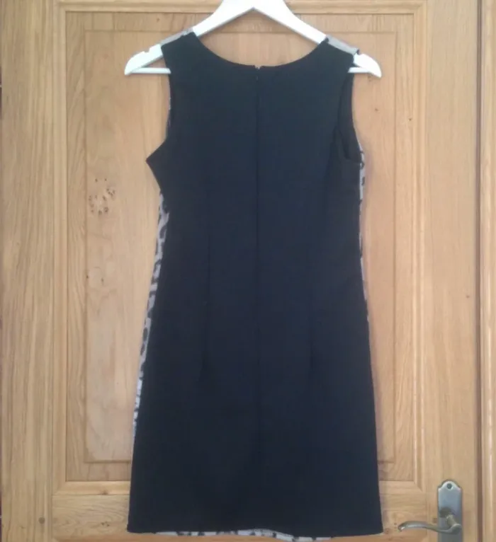 Robe visage femme originale 38/40 - photo numéro 2