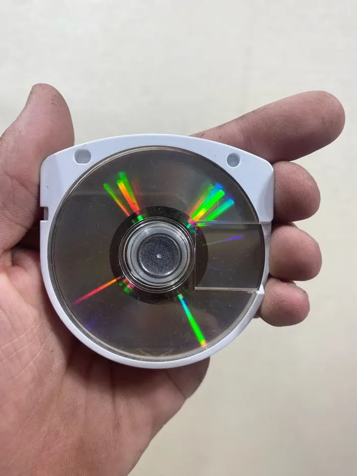 🎮 FIFA 14 – PSP (umd officiel) - photo numéro 2