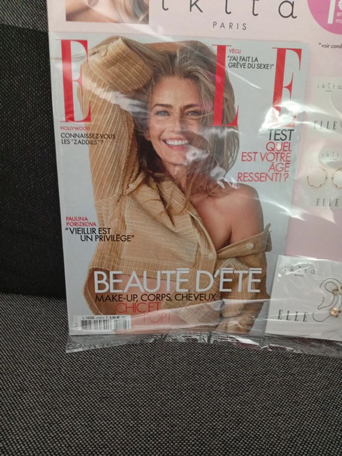 Magazine Elle avec bijou Ikita - photo numéro 4