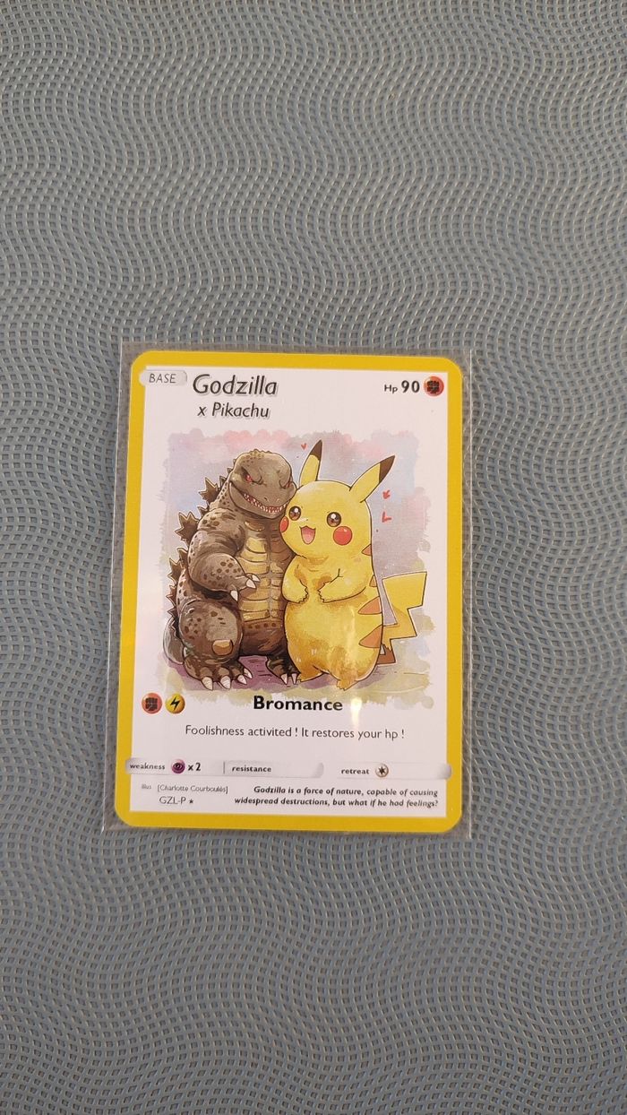 Carte pokémon Godzilla x Pikachu