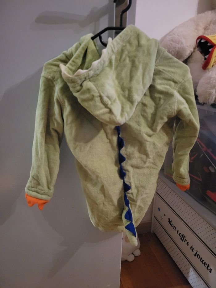 Gros lot de vêtements 6 ans - photo numéro 4