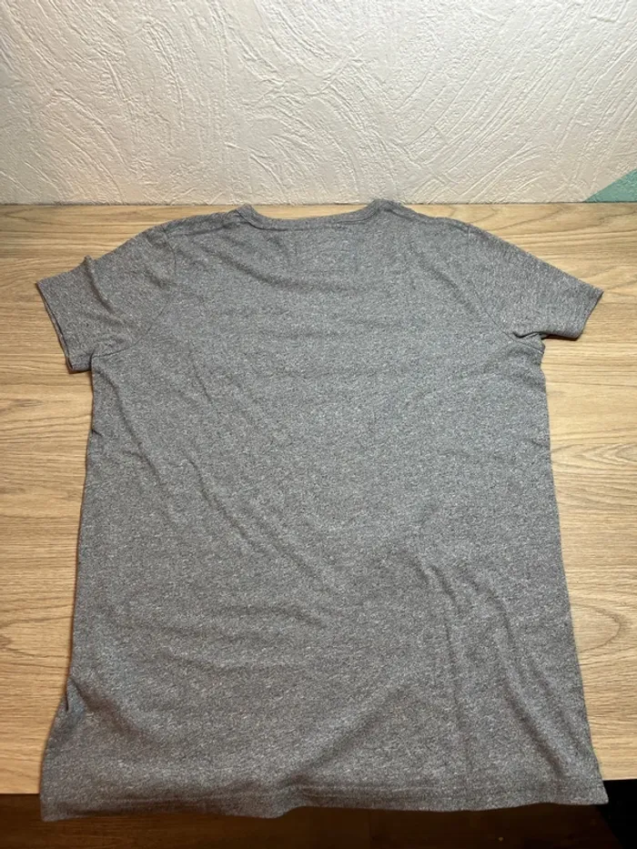 T-shirt Hollister - couleur gris - taille S - photo numéro 4