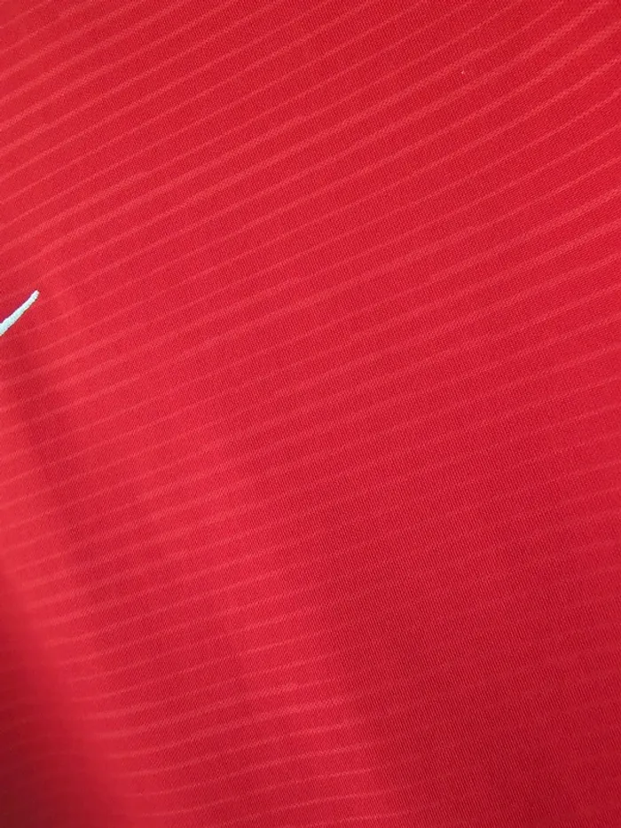 T-shirt nike Dri-FIT rouge xl 13/15ans sport football - photo numéro 5