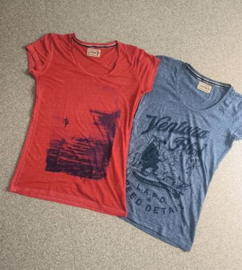 Lot 2 T shirts