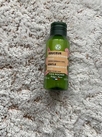 Shampooing lait de châtaigne Yves Rocher