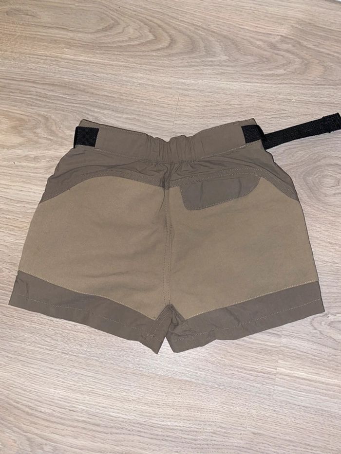 Short 6 ans - photo numéro 2