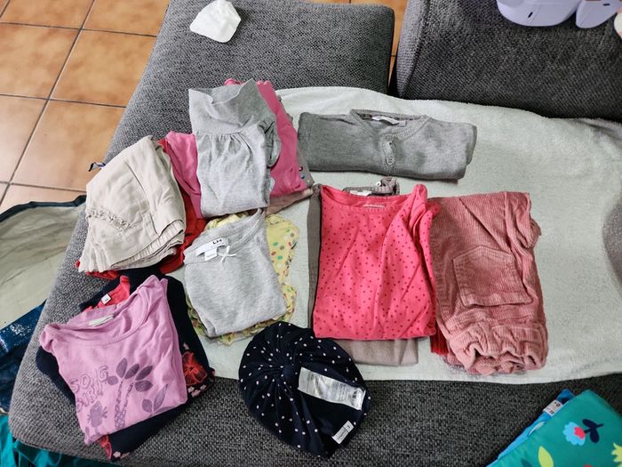 Lot 3 ans 17 articles