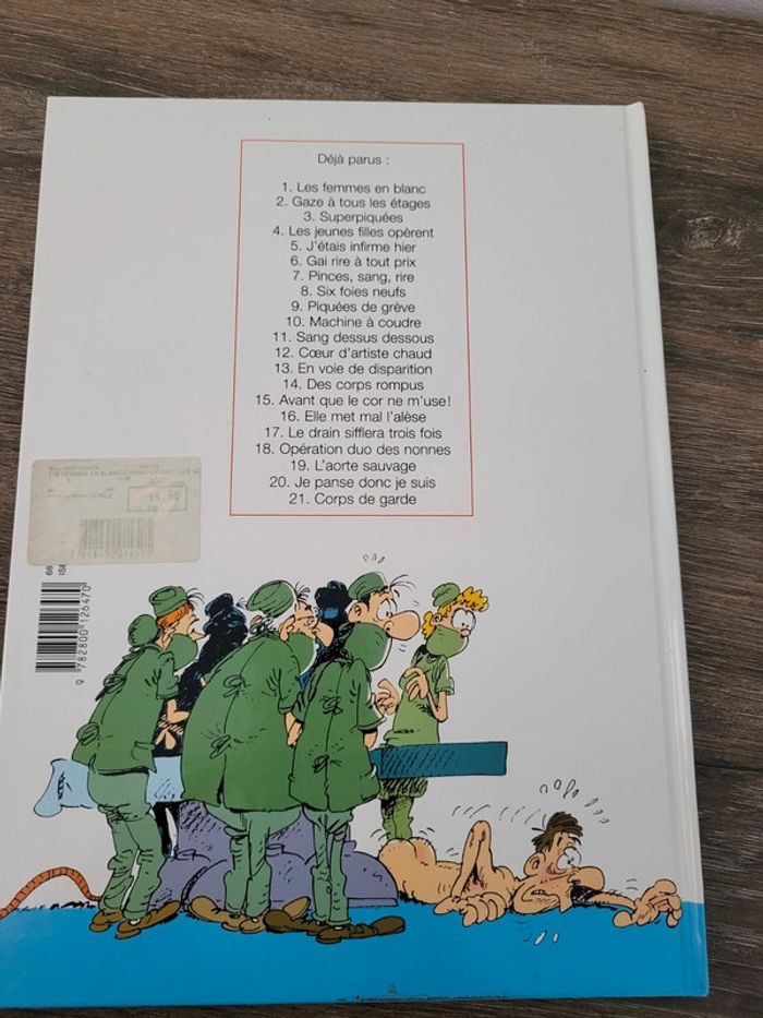 BD Les femmes en blanc- 18 Opération duo des nonnes - photo numéro 2