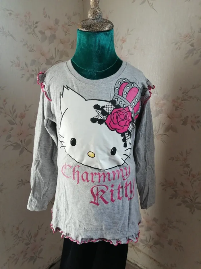 Tee-shirt manches longues gris à imprimé tête hello kitty et volants / charmmy kitty / (8ans) - photo numéro 2